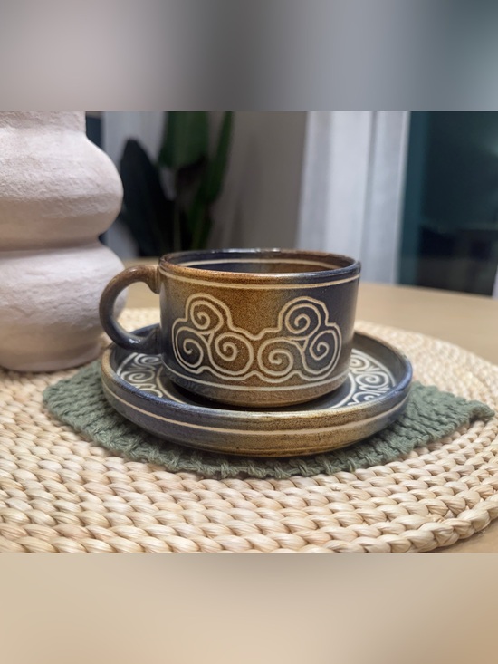 Vintage Other - Vintage Brown and Blue Swirl Pottery Cup and Saucer Set